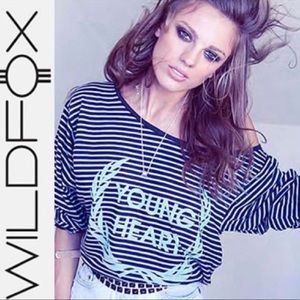 WildFox Off Shoulder L/S Tee. One Size Fits Most
